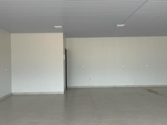 SALAS COMERCIAIS PARA LOCAÇÃO NO POSTO GARBUGGIO