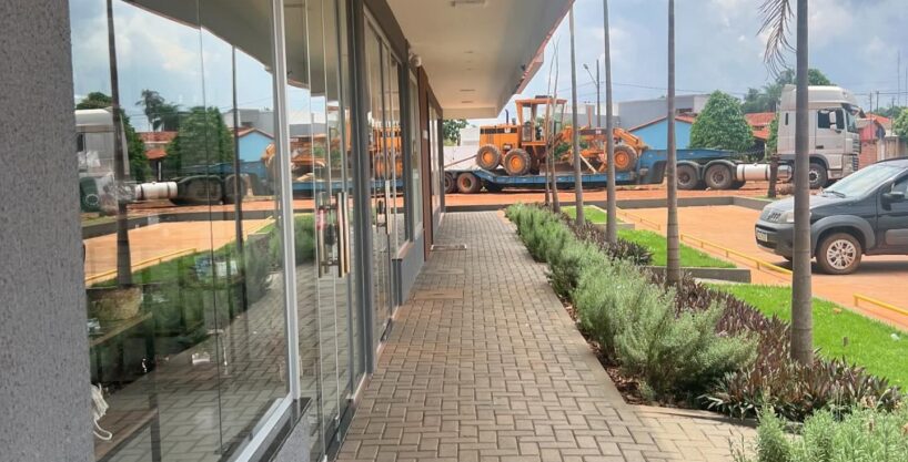 CORREDOR SALAS COMERCIAIS