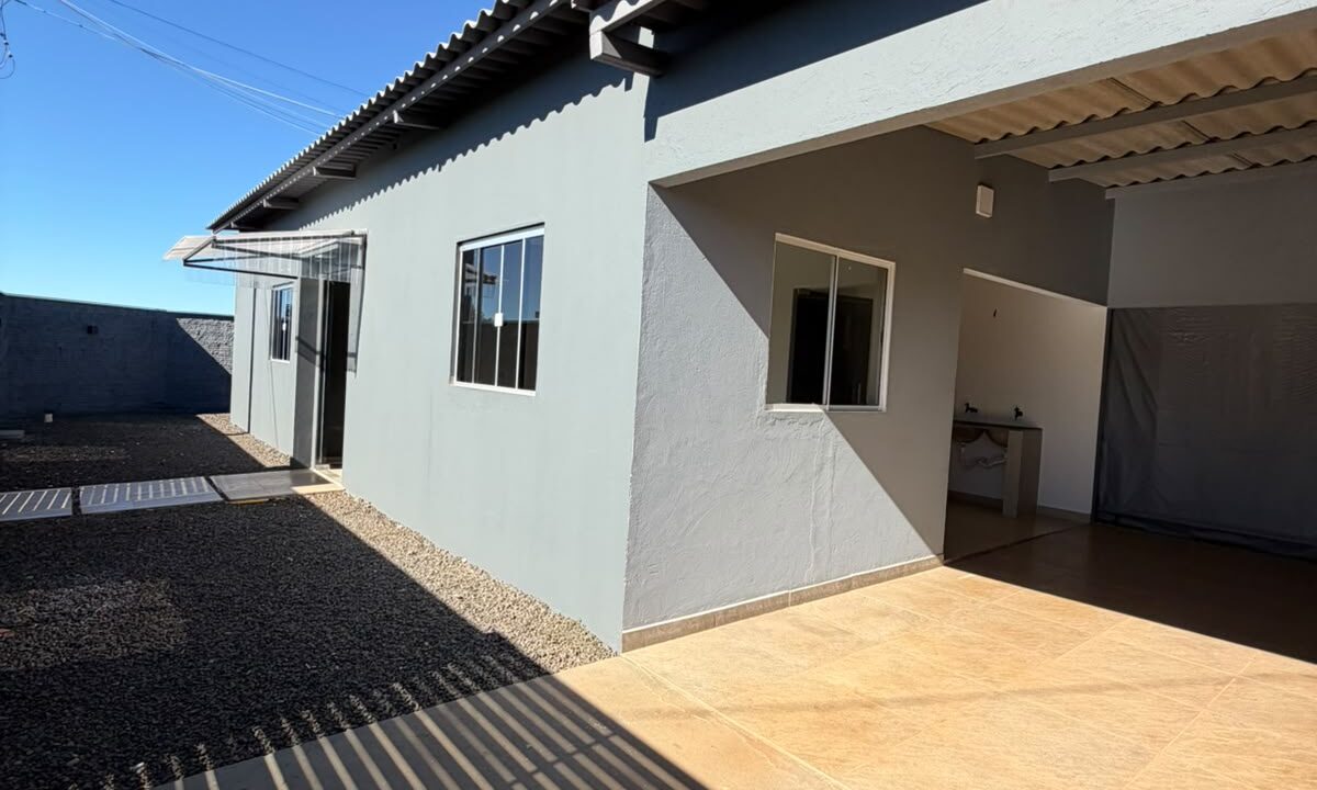 FACHADA IMÓVEL