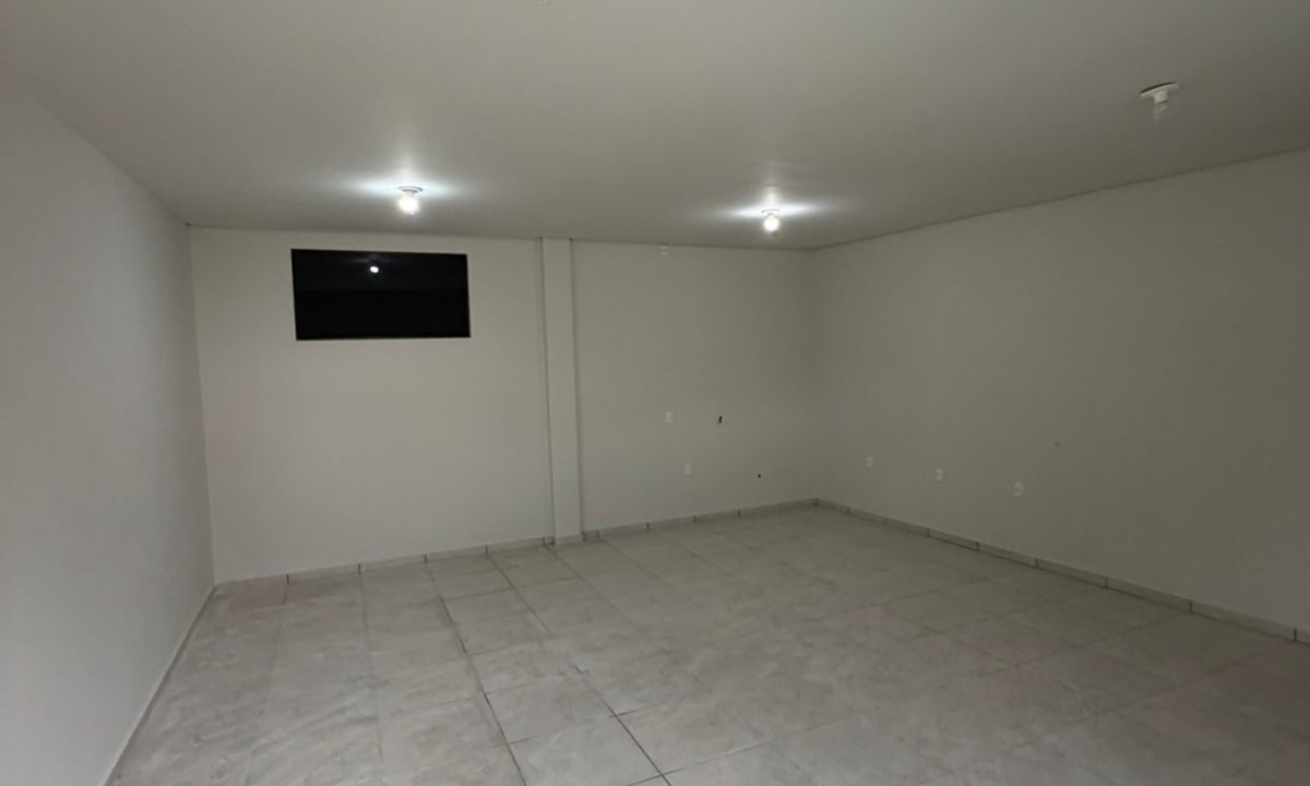 SALA COMERCIAL PARA LOCAÇÃO