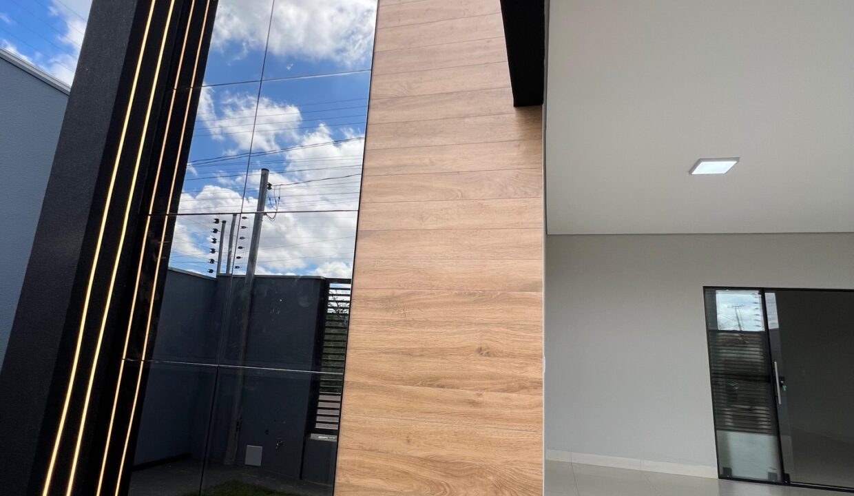 FACHADA IMÓVEL