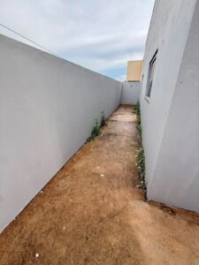 Lateral