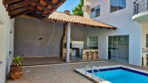Churrasqueira + Piscina