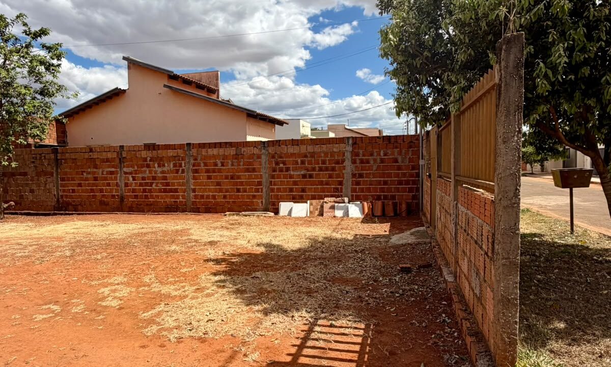 FACHADA IMÓVEL