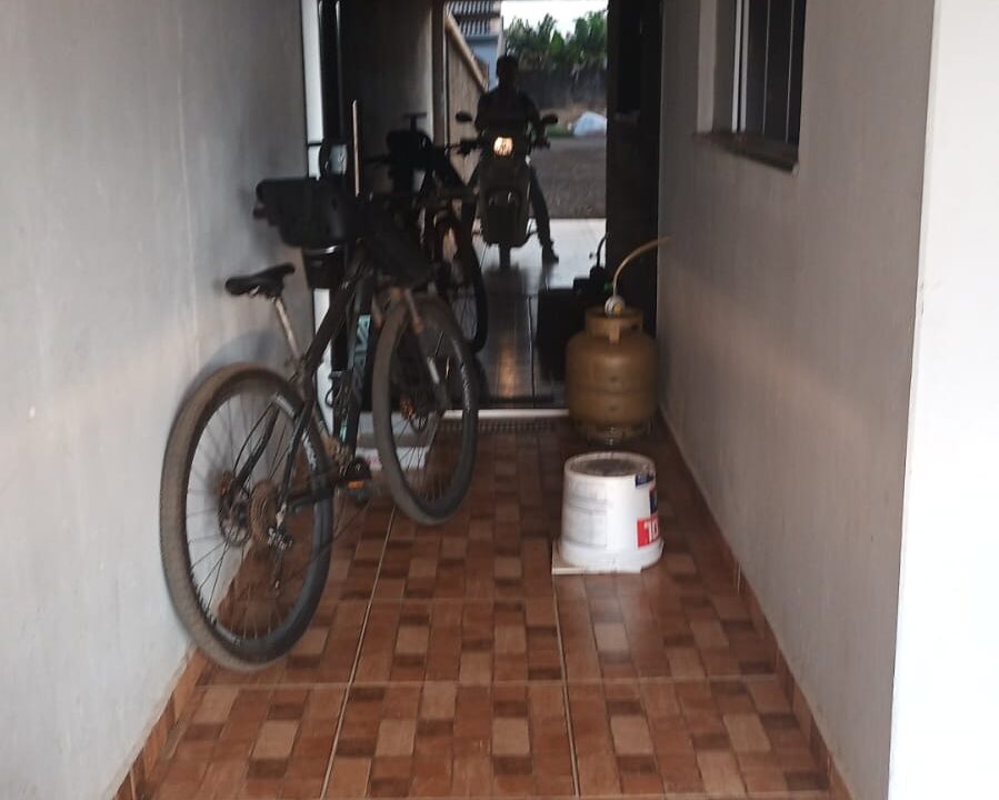 GARAGEM COBERTA